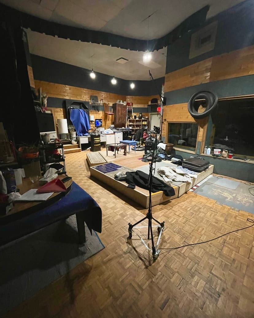 Image 1